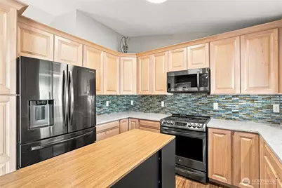 5922 184th Lane SW, Rochester, WA 98579 - Photo 10