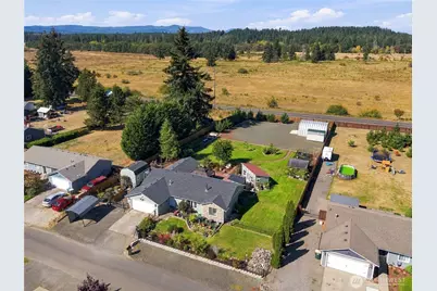 5922 184th Lane SW, Rochester, WA 98579 - Photo 2