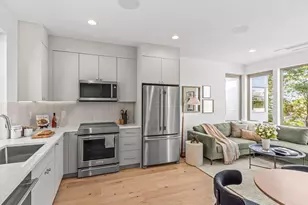 307 NW 52nd St, Seattle, WA 98107 - Photo 8