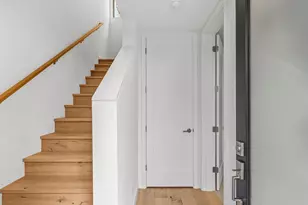 307 NW 52nd St, Seattle, WA 98107 - Photo 4