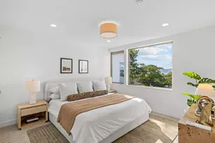 307 NW 52nd St, Seattle, WA 98107 - Photo 14