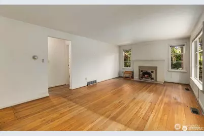 9525 7th Avenue NW, Seattle, WA 98117 - Photo 6