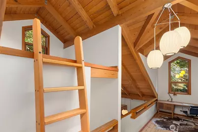 4140 Lytle Road NE, Bainbridge Island, WA 98110 - Photo 18