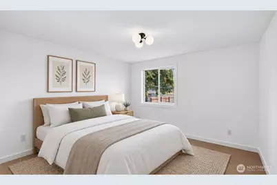 10238 Renton Avenue S, Seattle, WA 98178 - Photo 12