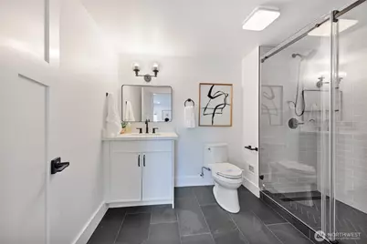317 NE 58th Street, Seattle, WA 98105 - Photo 26