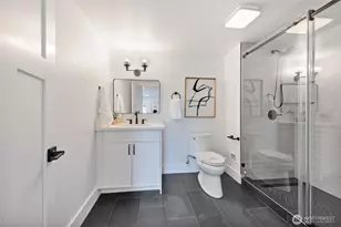 317 NE 58th St, Seattle, WA 98105 - Photo 26