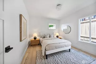 317 NE 58th St, Seattle, WA 98105 - Photo 16
