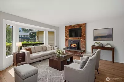 4309 177th Place SW, Lynnwood, WA 98037 - Photo 2