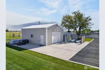 2467 Hanson Loop, Burbank, WA 99323 - Photo 30