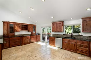 1709 2nd St NE, Auburn, WA 98002 - Photo 10