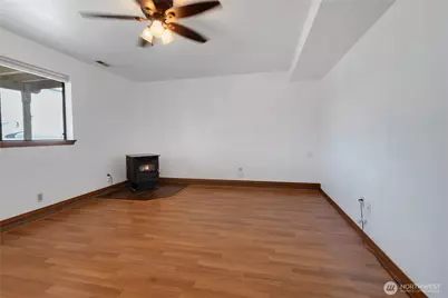 1525 148th Street E, Tacoma, WA 98445 - Photo 16