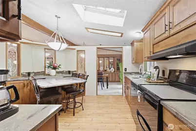 12856 Lake Avenue NW, Poulsbo, WA 98370 - Photo 10