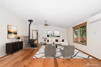 1705 Medallion Loop NW, Olympia, WA 98502 - Photo 6