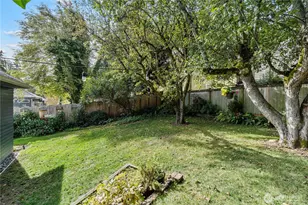 3117 Broadway E, Seattle, WA 98102 - Photo 30