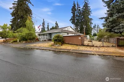 3210 Scenic Drive SE, Auburn, WA 98092 - Photo 2