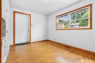 708 Highland Dr, Bellingham, WA 98225 - Photo 20