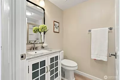 2500 S 370th Street #9, Federal Way, WA 98003 - Photo 18