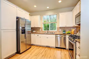 8319 233rd Pl NE, Redmond, WA 98053 - Photo 10