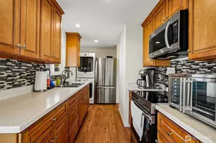 30628 2nd Ave SW, Federal Way, WA 98023 - Photo 2