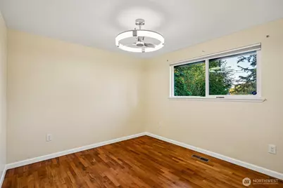 30628 2nd Avenue SW, Federal Way, WA 98023 - Photo 18