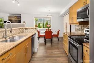 107 20th Ave, Seattle, WA 98122 - Photo 2
