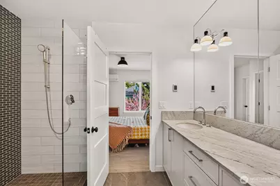 3649 Francis Ave N #B, Seattle, WA 98103 - Photo 18