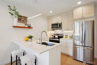6211 12th Avenue NE, Seattle, WA 98115 - Photo 12