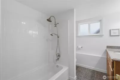 2406 166th Ave NE, Bellevue, WA 98008 - Photo 32