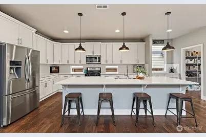 14708 199th Avenue E, Bonney Lake, WA 98391 - Photo 12
