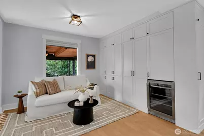 1812 6th Avenue W, Seattle, WA 98119 - Photo 12
