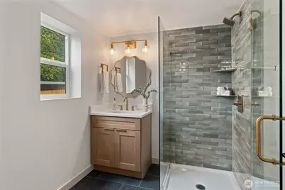 18625 81st Avenue W, Edmonds, WA 98026 - Photo 24