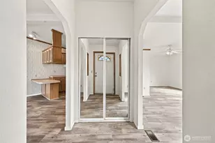 1807 138 St E, Tacoma, WA 98445 - Photo 6