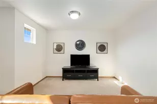11501 185th St E, Puyallup, WA 98374 - Photo 32