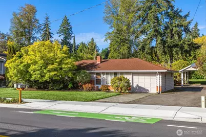 1129 Madison Avenue N, Bainbridge Island, WA 98110 - Photo 2