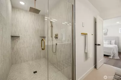1502 N 100th Street, Seattle, WA 98133 - Photo 12