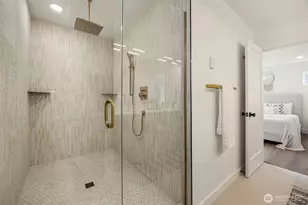 1502 N 100th St, Seattle, WA 98133 - Photo 12