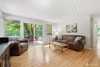 18202 NE 191st Street, Woodinville, WA 98077 - Photo 14