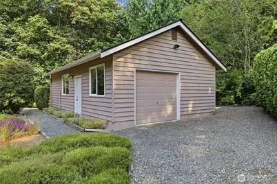 18202 NE 191st Street, Woodinville, WA 98077 - Photo 32