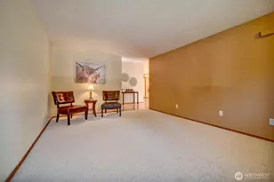 203 N Bogart Ave, Granite Falls, WA 98252 - Photo 6