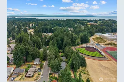 5819 172nd Place SW, Lynnwood, WA 98037 - Photo 34