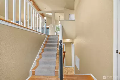 19208 SE 332nd Place, Auburn, WA 98092 - Photo 4