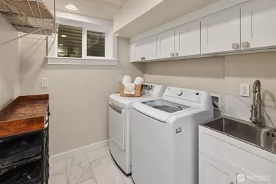 525 Mount Everest Lane SW, Issaquah, WA 98027 - Photo 22