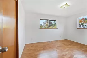 2412 N Cheyenne St, Tacoma, WA 98406 - Photo 12