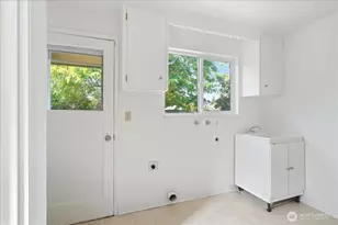 2412 N Cheyenne St, Tacoma, WA 98406 - Photo 8