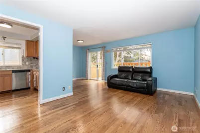 126 W Casino Rd #9, Everett, WA 98204 - Photo 2