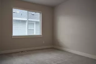 33533 Juniper Ave SE, Black Diamond, WA 98010 - Photo 16