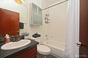1835 24th Ave, Seattle, WA 98122 - Photo 26