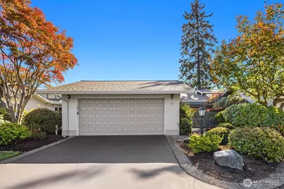 1821 NW 195th Street #11, Shoreline, WA 98177 - Photo 1