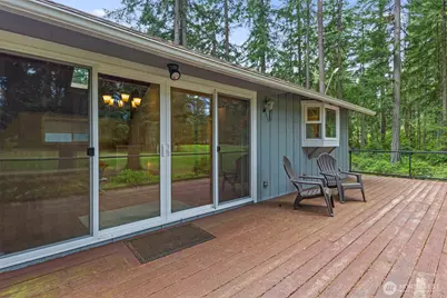 11001 Pioneer Drive, Anderson Island, WA 98303 - Photo 8