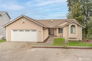 1242 NW Timber Shadow Ct, Silverdale, WA 98383 - Photo 2